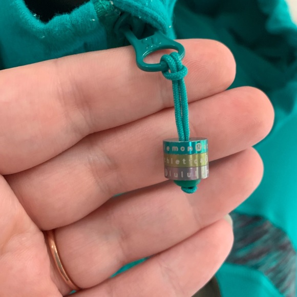 Lululemon Size 6 Stride Jacket. - Picture 5 of 7